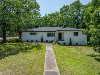 2420 Independence Street, Fort Smith, AR 72901