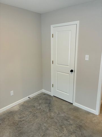 990 PAR AVE, Memphis, TN 38127