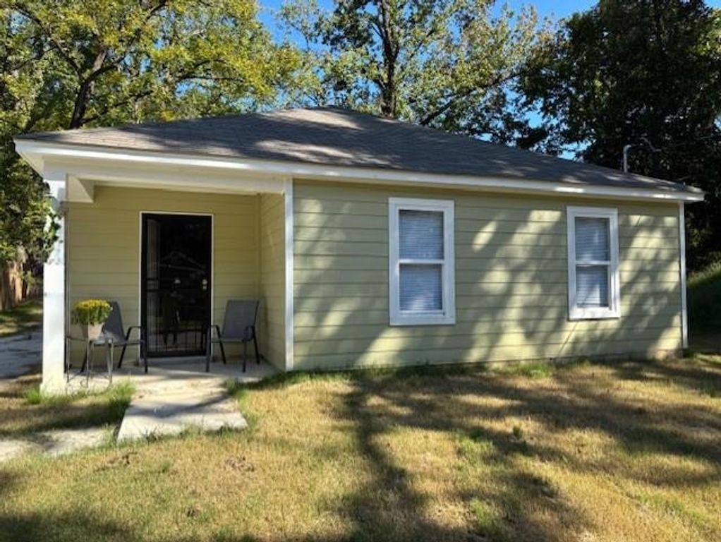 990 PAR AVE, Memphis, TN 38127