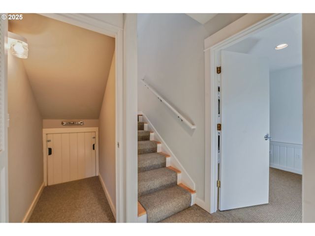 333 VOSBURG St, Wheeler, OR 97147