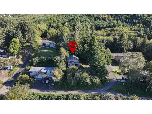 333 VOSBURG St, Wheeler, OR 97147