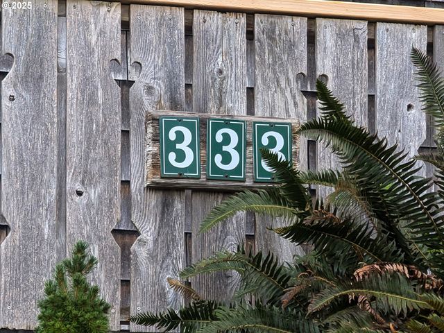 333 VOSBURG St, Wheeler, OR 97147