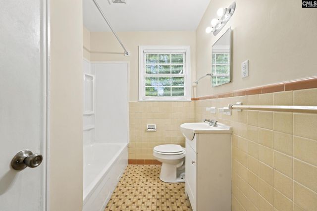 1534 S Kilbourne Road, Columbia, SC 29205