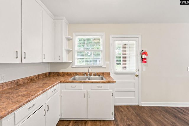 1534 S Kilbourne Road, Columbia, SC 29205