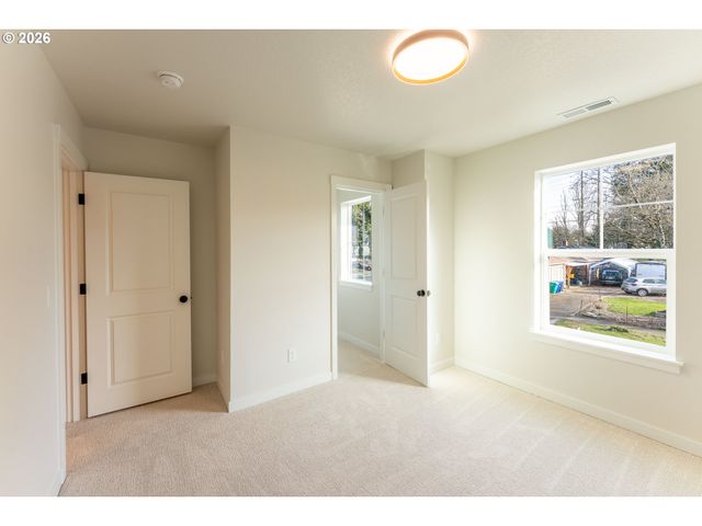 4515 Se 79TH Ave, Portland, OR 97206