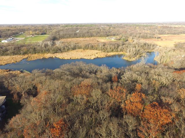 373 N Bateman Circle, Barrington Hills, IL 60010