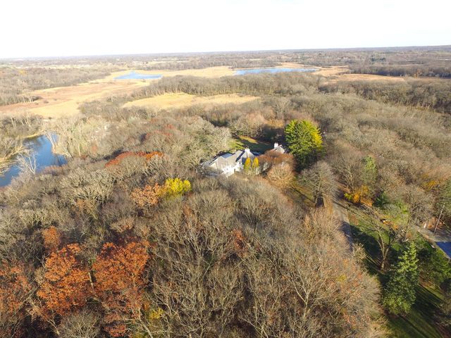 373 N Bateman Circle, Barrington Hills, IL 60010