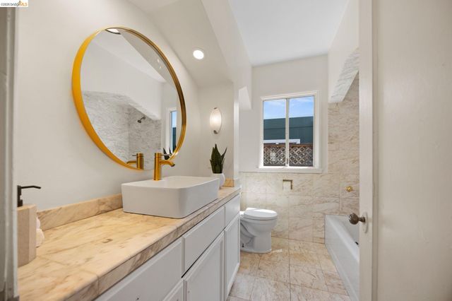 229 Ramona Ave, El Cerrito, CA 94530