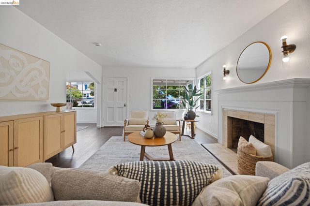 229 Ramona Ave, El Cerrito, CA 94530