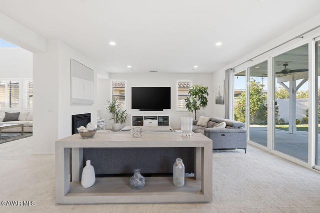 39104 Cocobola Court, Palmdale, CA 93551