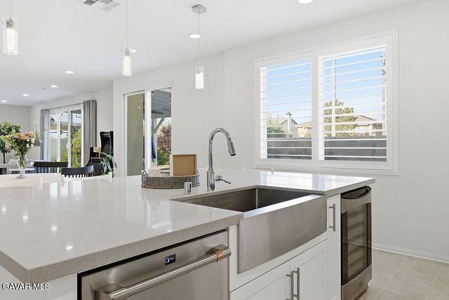 39104 Cocobola Court, Palmdale, CA 93551