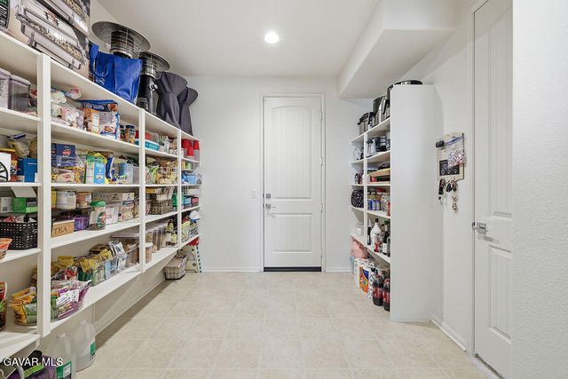 39104 Cocobola Court, Palmdale, CA 93551