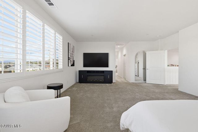 39104 Cocobola Court, Palmdale, CA 93551