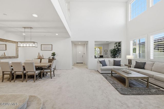 39104 Cocobola Court, Palmdale, CA 93551