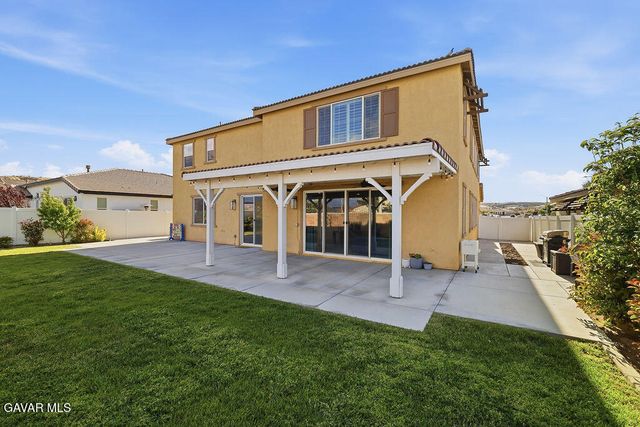 39104 Cocobola Court, Palmdale, CA 93551