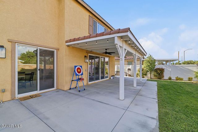 39104 Cocobola Court, Palmdale, CA 93551