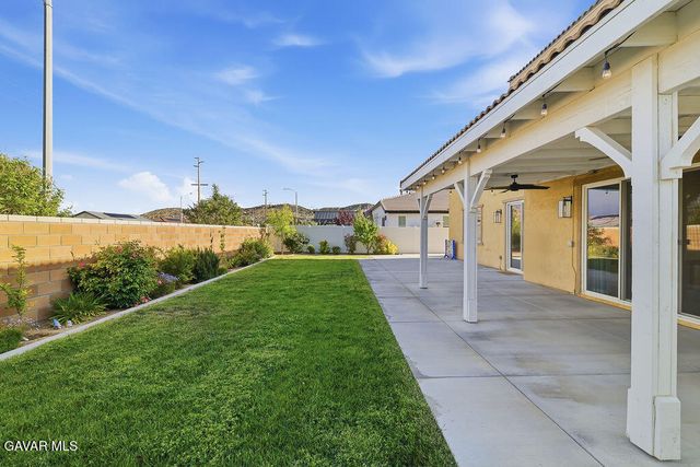 39104 Cocobola Court, Palmdale, CA 93551