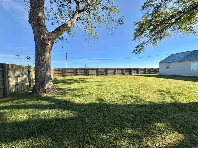 12843 AR Hwy 31 S, England, AR 72046