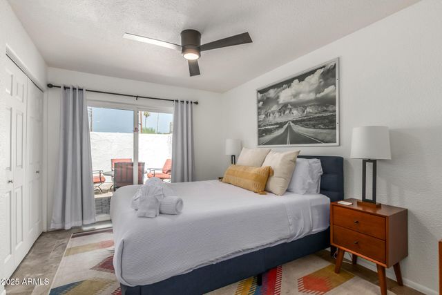 8576 E INDIAN SCHOOL Road UNIT B, Scottsdale, AZ 85251