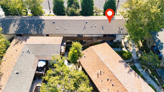 3050 S Bristol 1J, Santa Ana, CA 92704