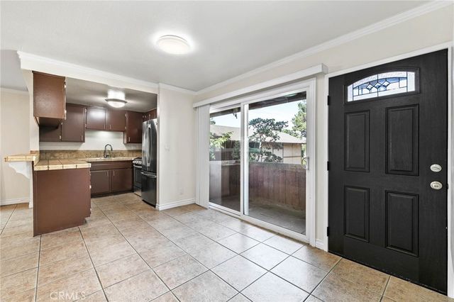 3050 S Bristol 1J, Santa Ana, CA 92704