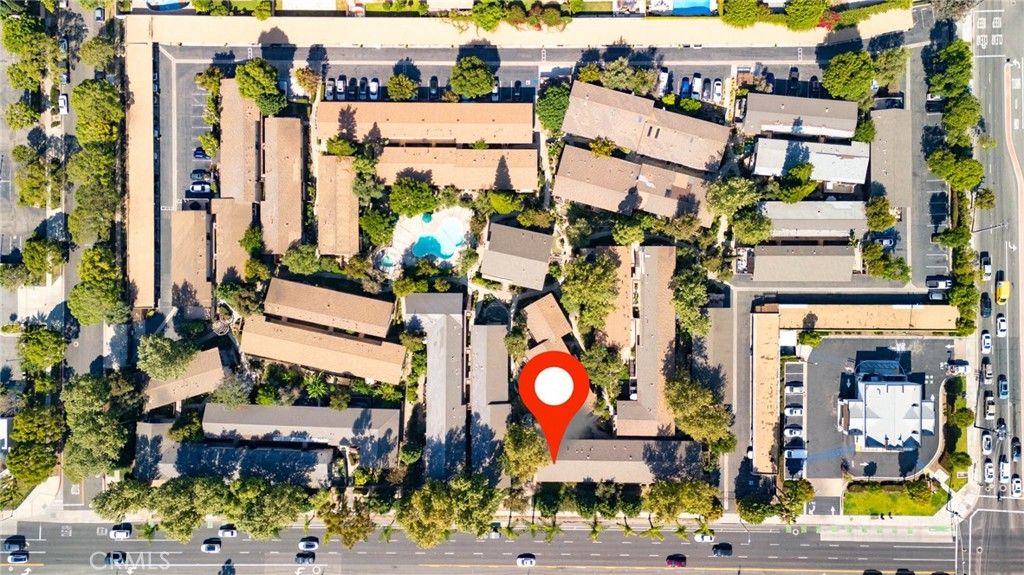 Image 27 of property listing at 3050 S Bristol 1J, Santa Ana, CA 92704