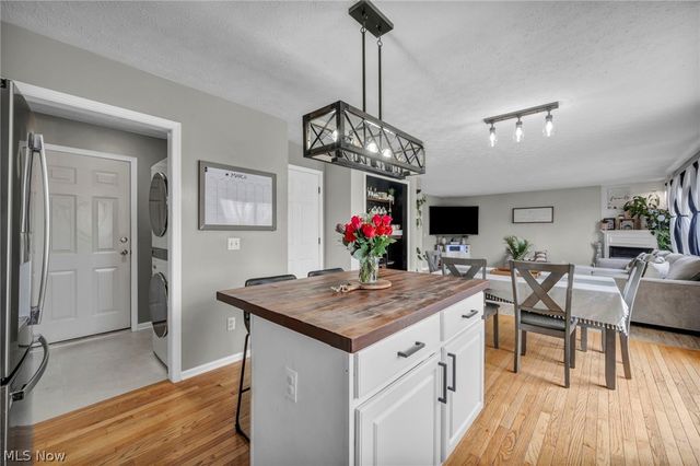 5265 Bringham Drive, Brunswick Hills, OH 44212