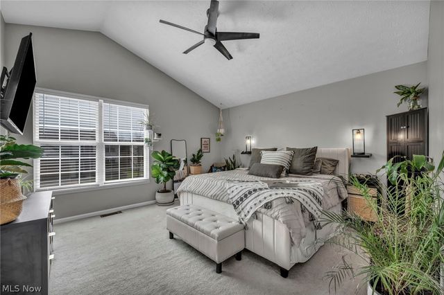 5265 Bringham Drive, Brunswick Hills, OH 44212