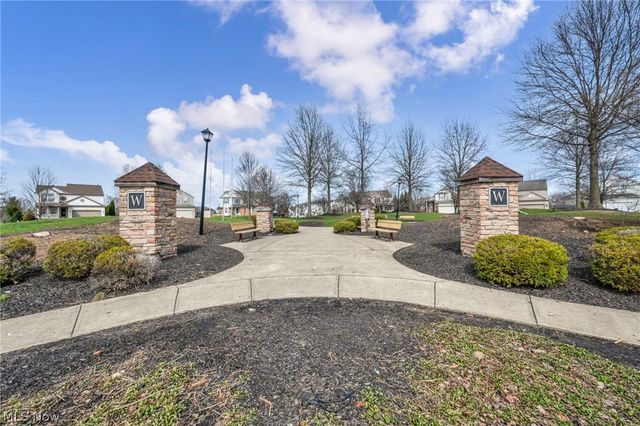 5265 Bringham Drive, Brunswick Hills, OH 44212