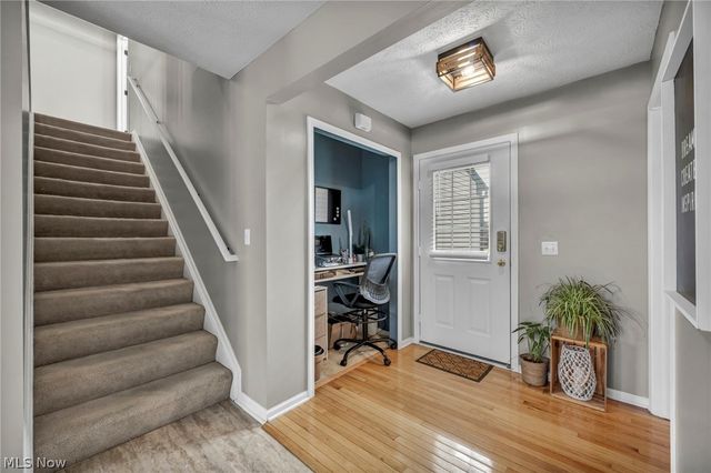 5265 Bringham Drive, Brunswick Hills, OH 44212