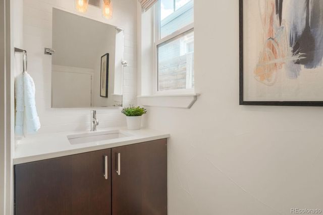 2747 W 25th Avenue, Denver, CO 80211
