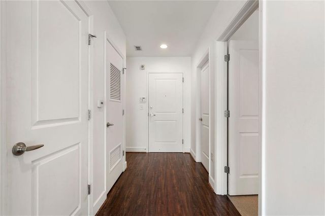 44 Peachtree Place NE 1534, Atlanta, GA 30309