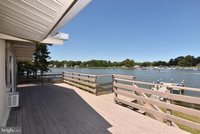 2 SLOAN RD, Harbeson, DE 19951