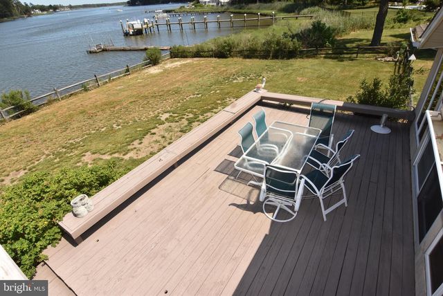 2 SLOAN RD, Harbeson, DE 19951