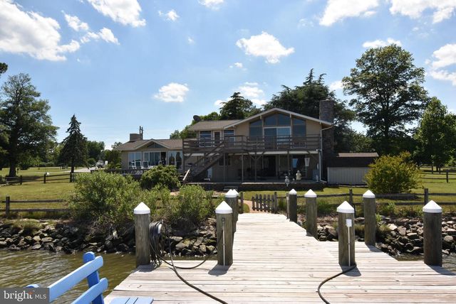2 SLOAN RD, Harbeson, DE 19951