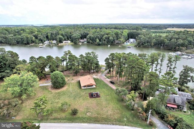2 SLOAN RD, Harbeson, DE 19951