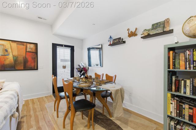 2744 Harrison Street, Detroit, MI 48216