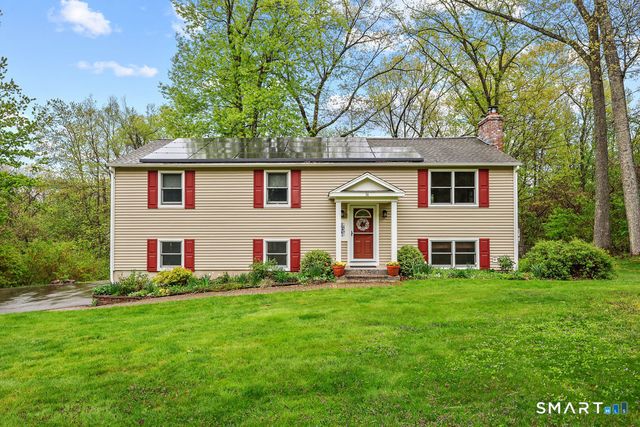 36 Freedom Drive, Canton, CT 06019