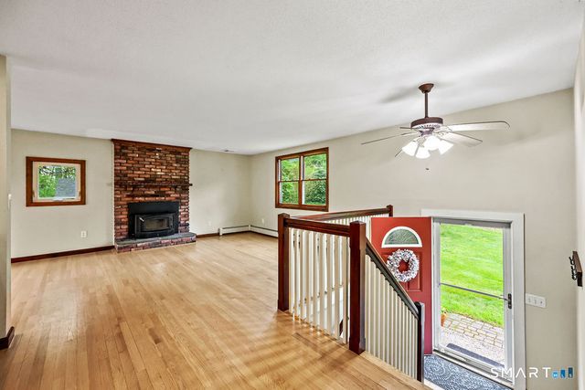 36 Freedom Drive, Canton, CT 06019