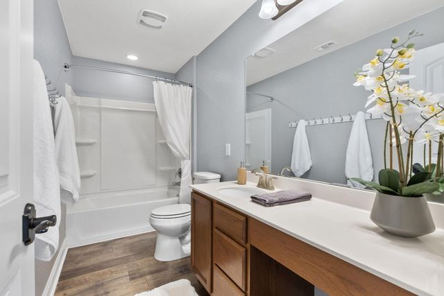233 Culebra DR, Georgetown, TX 78626