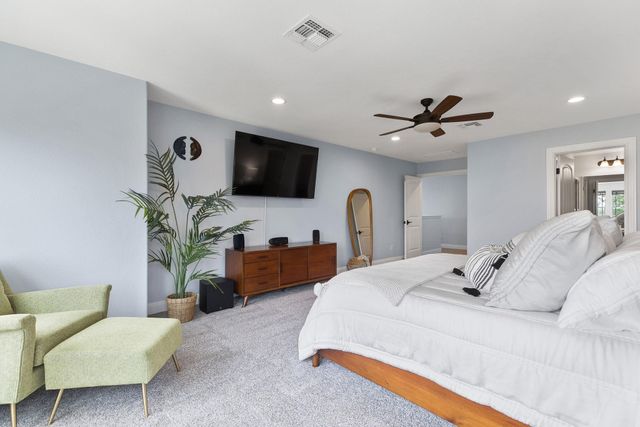 233 Culebra DR, Georgetown, TX 78626