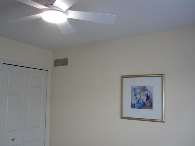 2806 Barclay Way, Ann Arbor, MI 48105