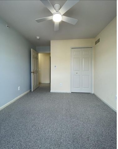 2806 Barclay Way, Ann Arbor, MI 48105