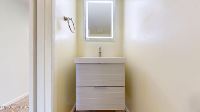 287 GLENEAGLES Drive, Orange Park, FL 32073