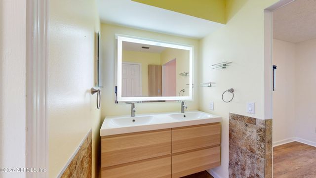 287 GLENEAGLES Drive, Orange Park, FL 32073