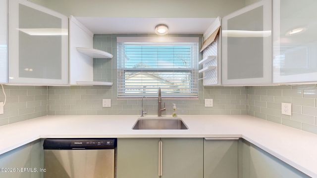 287 GLENEAGLES Drive, Orange Park, FL 32073