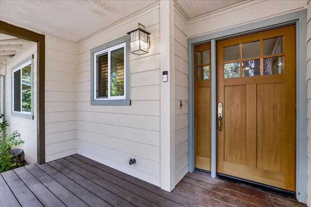 16067 Langley Pl, Grass Valley, CA 95946