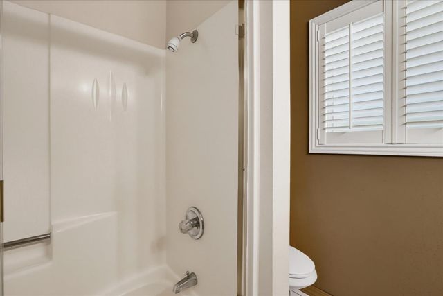 16067 Langley Pl, Grass Valley, CA 95946