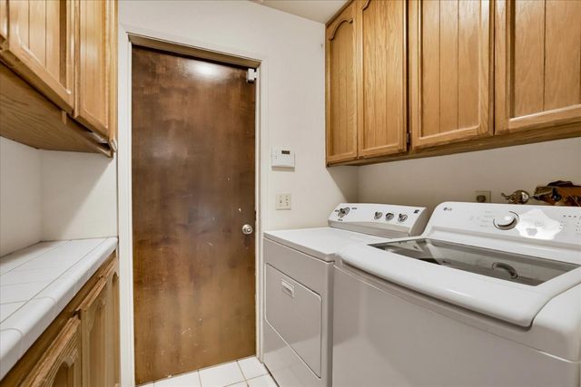 16067 Langley Pl, Grass Valley, CA 95946