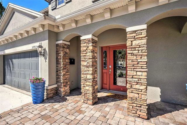 5701 S MACDILL AVENUE, Tampa, FL 33611